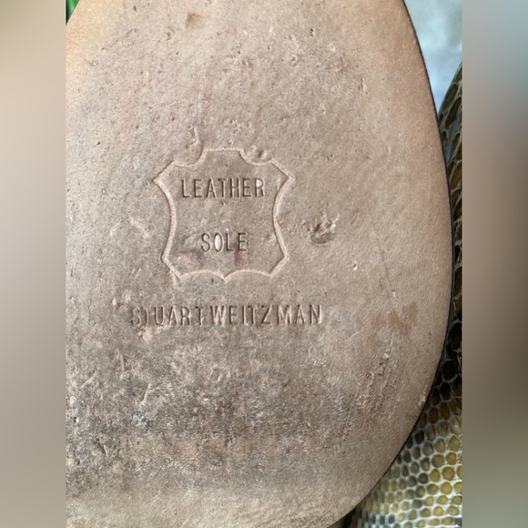 Stuart Weitzman Snakeskin Print Leather Pump Heels - Picture 7 of 9